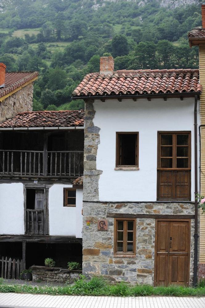 Hotel Rural Casa De Campo Soto De Cangas Exteriör bild